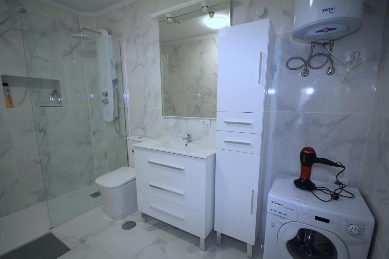 Las Americas - 2 Bedrooms - Flayla-A Арона Экстерьер фото